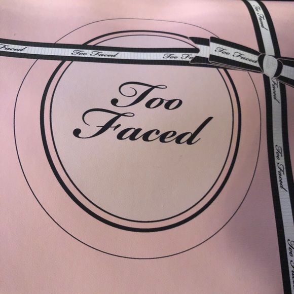 NEW TOO FACED MASCARA - Picture 3 of 4